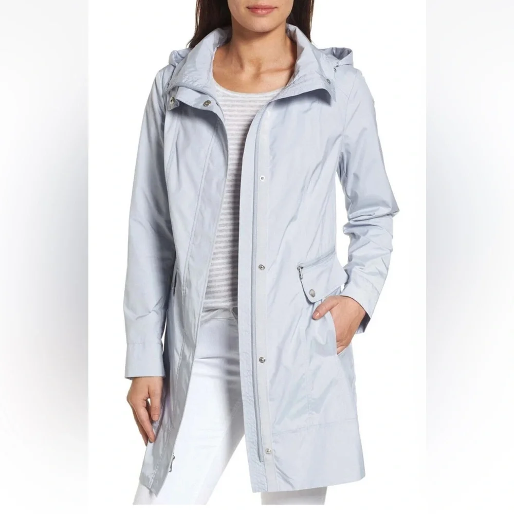 Cole Haan Bow Back Packable Hooded Raincoat Blue XL